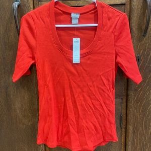Chico’s red half sleeve scoop n neck top